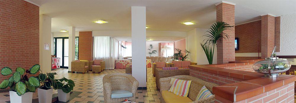 Ricci Hotel - Марина-ді-Гроссето Екстер'єр фото