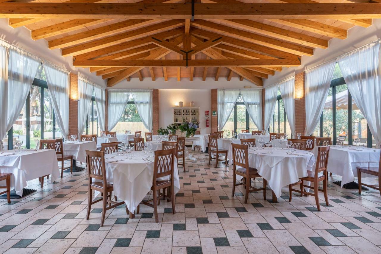 Ricci Hotel - Марина-ді-Гроссето Екстер'єр фото